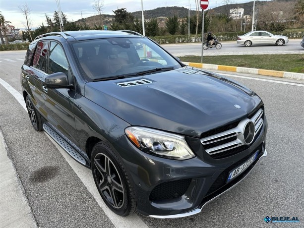 mercedes-gle-350d-amg-line-big-4